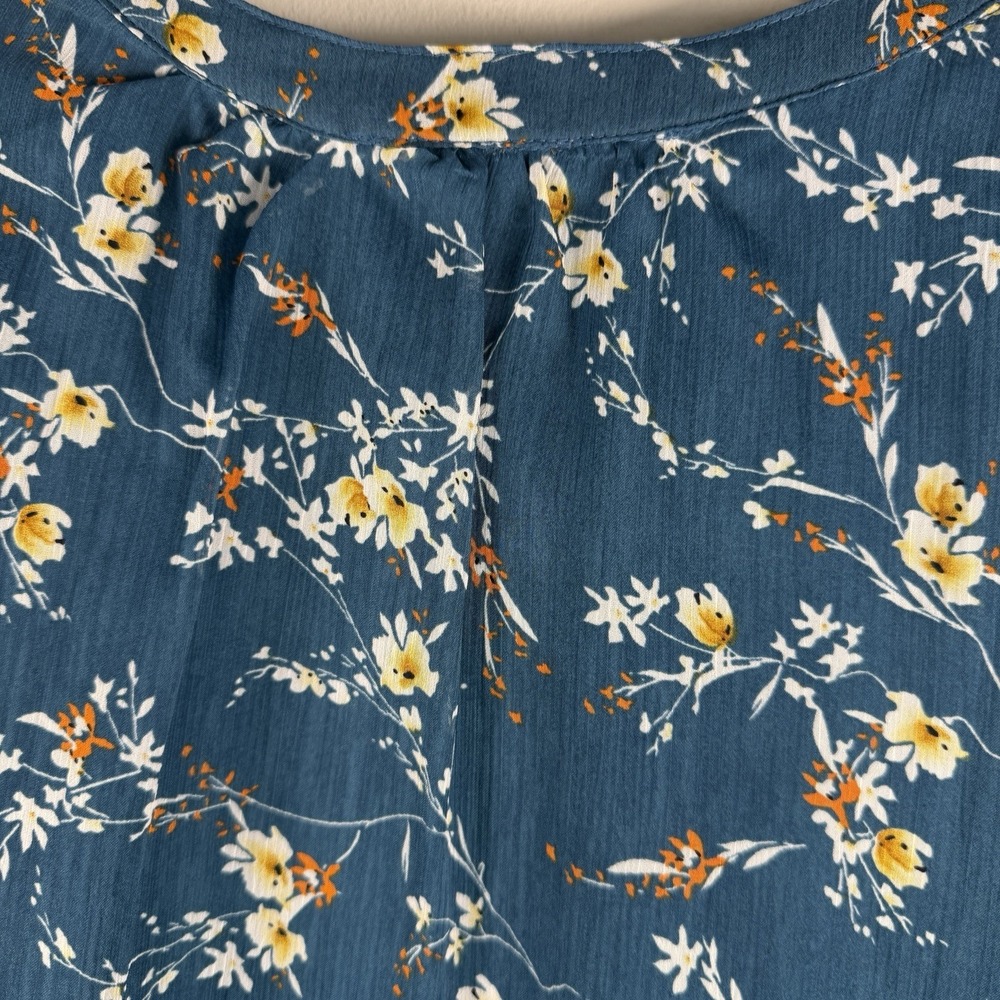 Papermoon Blue Floral Sleeveless Blouse - Picture 6 of 7